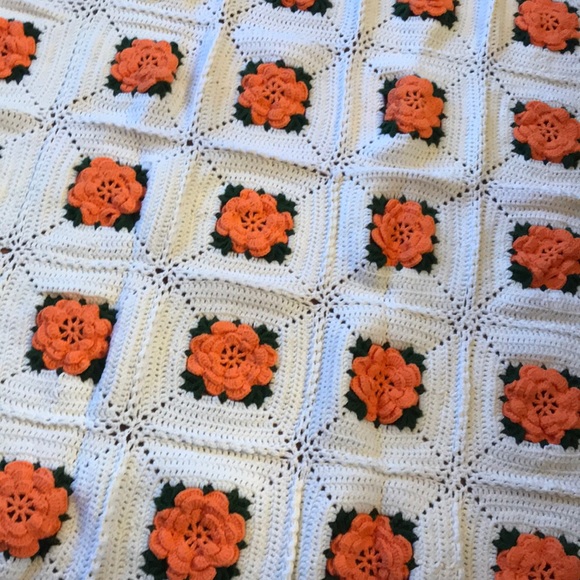 Handmade Throw - Picture 2 of 5